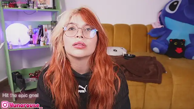 Snapshot of YunoRose_ chatting on 8, 2, 2026 YunoRose online show from 8, 2, 2026