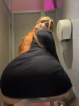 Snapshot of YunoRose_ chatting on 15, 2, 2026 YunoRose online show from 15, 2, 2026