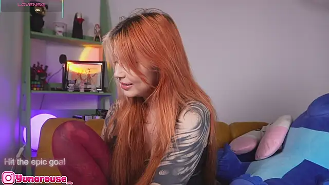 Snapshot of YunoRose_ chatting on 6, 4, 2026 YunoRose online show from 6, 4, 2026