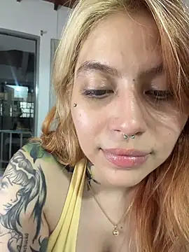 Snapshot of YunoRose_ chatting on 29, 5, 2026 YunoRose online show from 29, 5, 2026