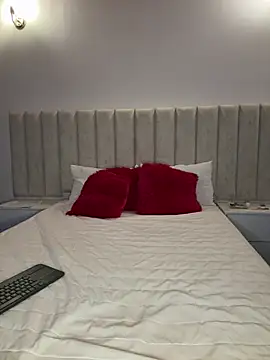 Snapshot of Mia_Roswell chatting on 13, 2, 2026 Mia Roswell online show from 13, 2, 2026