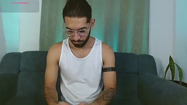 Snapshot of ReyPablo1 chatting on 2, 10, 2025 ReyPablo1 online show from 2, 10, 2025