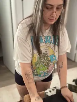 Alix Valentine online show from 2, 10, 2025