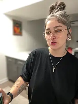Alix Valentine online show from 1, 5, 2026