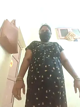 Villageanuty online show from 4, 10, 2025