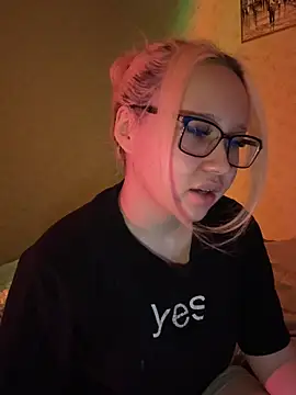 Snapshot of AsiaVegas chatting on 6, 2, 2026 AsiaVegas online show from 6, 2, 2026