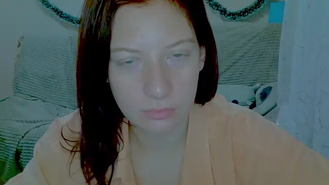 Lily Ember online show from 20, 12, 2025