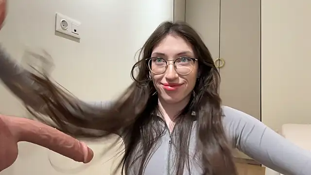 Snapshot of Kelly_Berry__ chatting on 13, 1, 2026 Kelly Berry online show from 13, 1, 2026