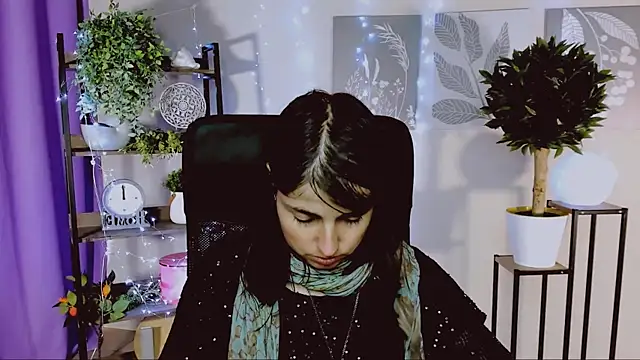 Snapshot of MartaEdams chatting on 23, 4, 2026 MartaEdams online show from 23, 4, 2026