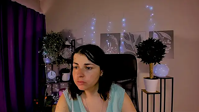 Snapshot of MartaEdams chatting on 18, 5, 2026 MartaEdams online show from 18, 5, 2026