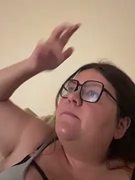 Snapshot of bbw_squirtingqueen chatting on 1, 10, 2025 bbw squirtingqueen online show from 1, 10, 2025
