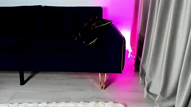 Snapshot of SluttyMaddy chatting on 13, 11, 2025 SluttyMaddy online show from 13, 11, 2025