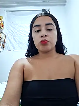 Snapshot of channell0 chatting on 5, 5, 2026 channell0 online show from 5, 5, 2026
