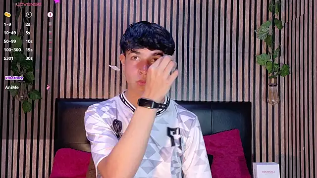 Felipe boy1 online show from 23, 9, 2025