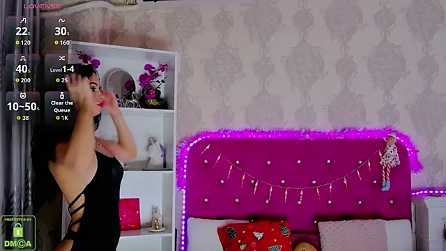 MaddySpears online show from 17, 12, 2025