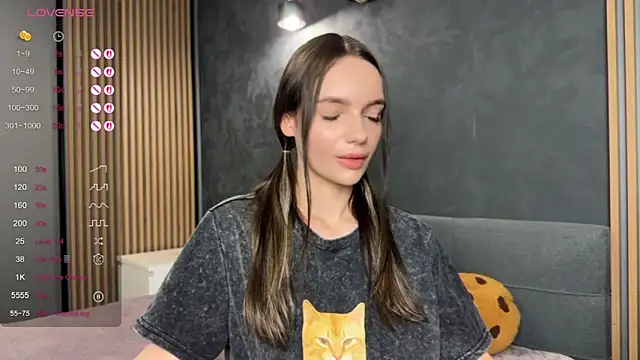 Snapshot of litlle_angelll chatting on 19, 4, 2026 litlle angelll online show from 19, 4, 2026