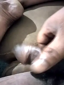 Snapshot of Curvy_Pounder chatting on 11, 10, 2025 Curvy Pounder online show from 11, 10, 2025