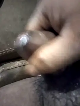 Snapshot of Curvy_Pounder chatting on 22, 10, 2025 Curvy Pounder online show from 22, 10, 2025