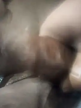 Snapshot of Curvy_Pounder chatting on 21, 11, 2025 Curvy Pounder online show from 21, 11, 2025