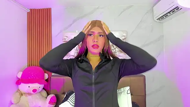 Dreams Chloe online show from 10, 9, 2025