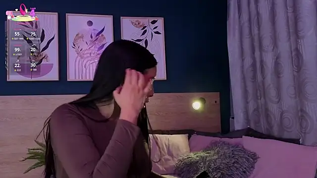 Snapshot of SarahMiler_ chatting on 11, 2, 2026 SarahMiler online show from 11, 2, 2026