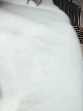 Mia sweet80 online show from 8, 1, 2026