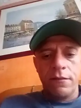 leon8013A online show from 15, 9, 2025