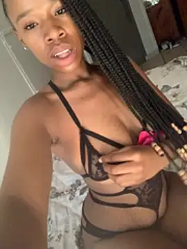 Snapshot of pureev23Bigmomma chatting on 25, 2, 2026 pureev23Bigmomma online show from 25, 2, 2026