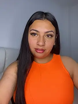 Issa Santana online show from 8, 5, 2026