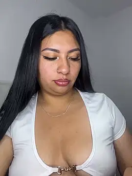 Issa Santana online show from 27, 5, 2026