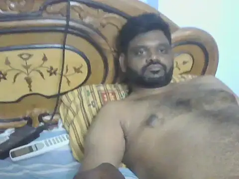 Snapshot of lustboystraight chatting on 15, 4, 2026 lustboystraight online show from 15, 4, 2026