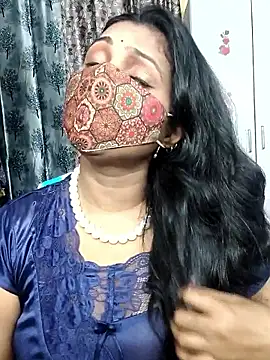 Hotty Sonali online show from 6, 4, 2026
