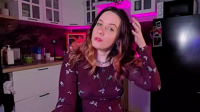 NanaMoonlight online show from 4, 4, 2026