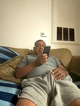 Snapshot of julio_p chatting on 18, 9, 2025 julio p online show from 18, 9, 2025