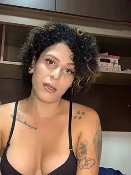 Snapshot of Babbsss chatting on 13, 11, 2025 Babbsss online show from 13, 11, 2025