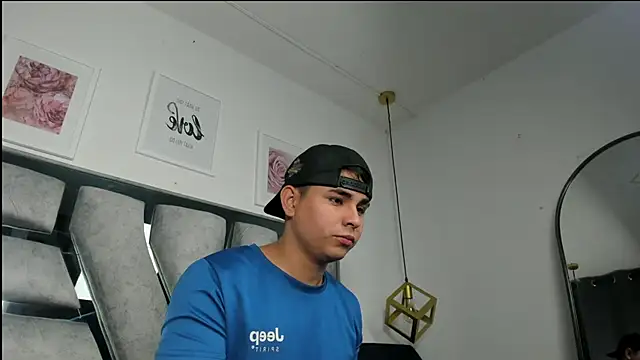 lianfox  online show from 30, 4, 2026