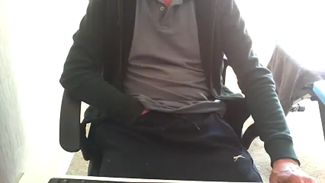 Snapshot of rogpb chatting on 24, 4, 2026 rogpb online show from 24, 4, 2026
