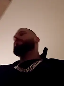 Snapshot of Barber33zk chatting on 12, 10, 2025 Barber33zk online show from 12, 10, 2025