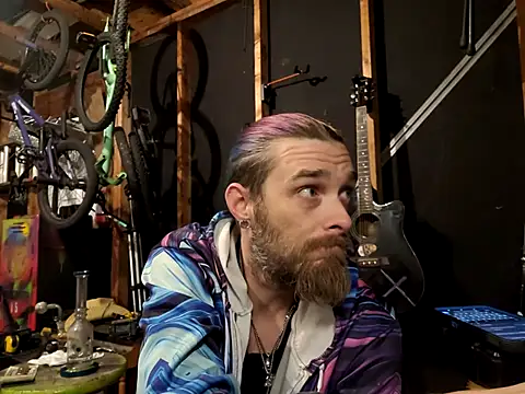 thejuicybacon online show from 17, 9, 2025