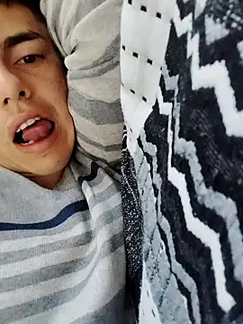 Snapshot of La_Cosita_69 chatting on 10, 10, 2025 La Cosita 69 online show from 10, 10, 2025