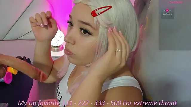 Snapshot of hinata_dolly chatting on 1, 10, 2025 hinata dolly online show from 1, 10, 2025