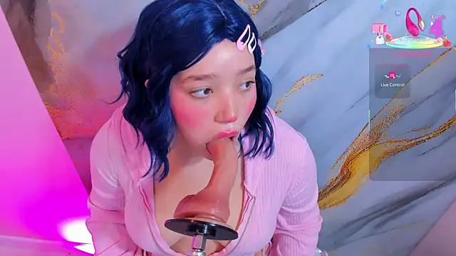 Snapshot of hinata_dolly chatting on 28, 10, 2025 hinata dolly online show from 28, 10, 2025