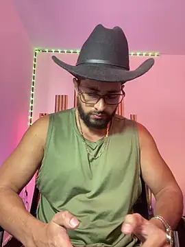 Snapshot of magnumchris chatting on 20, 6, 2026 magnumchris online show from 20, 6, 2026