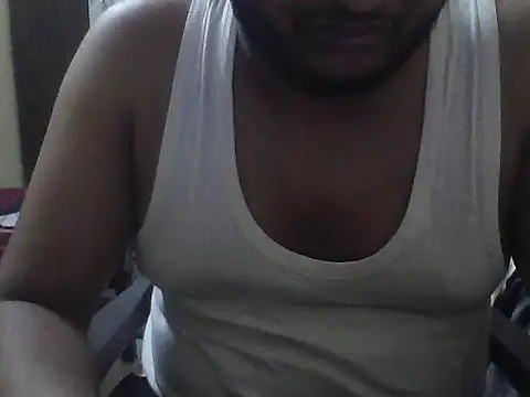 Snapshot of krishnlover chatting on 15, 9, 2025 krishnlover online show from 15, 9, 2025