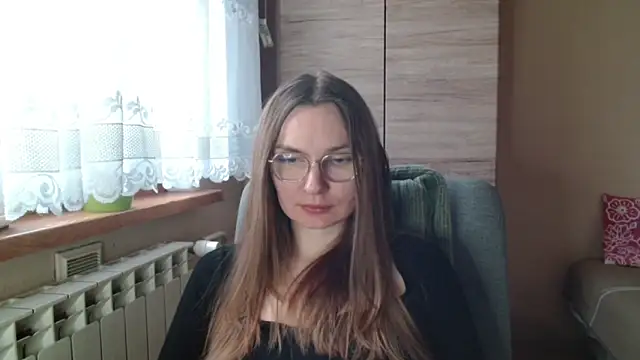 Snapshot of LooveELLYx chatting on 25, 11, 2025 LooveELLYx online show from 25, 11, 2025