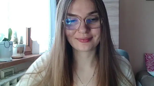 Snapshot of LooveELLYx chatting on 9, 1, 2026 LooveELLYx online show from 9, 1, 2026