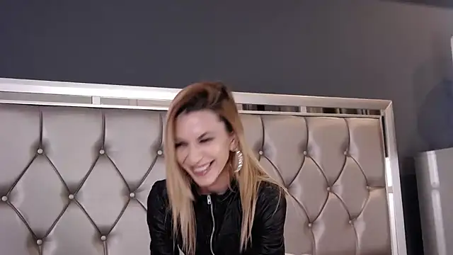 MayaHale online show from 18, 6, 2026