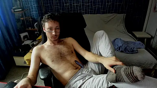 CuteBoy228 online show from 11, 5, 2026