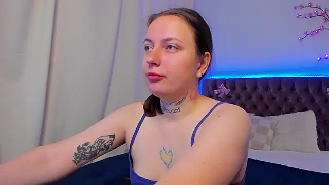 Snapshot of LilaVame chatting on 16, 10, 2025 LilaVame online show from 16, 10, 2025