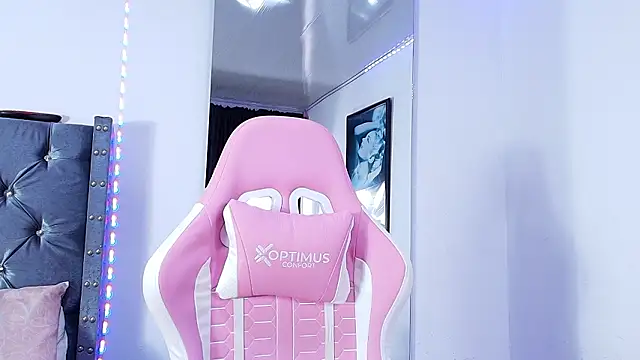 Snapshot of GraceWallace_ chatting on 29, 3, 2026 GraceWallace online show from 29, 3, 2026